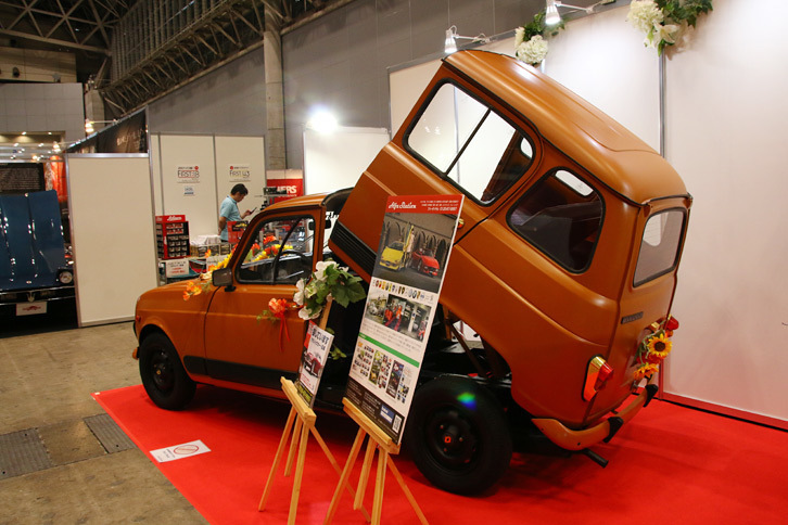 アルファステーションのブース