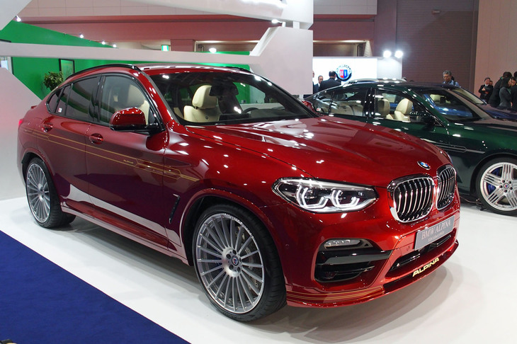 「B3セダン」とともに東京モーターショー2019で初披露された「XD4」。3リッター直6クアッドターボエンジンを搭載し、最高出力388PS、最大トルク770N・mという実力を誇る。