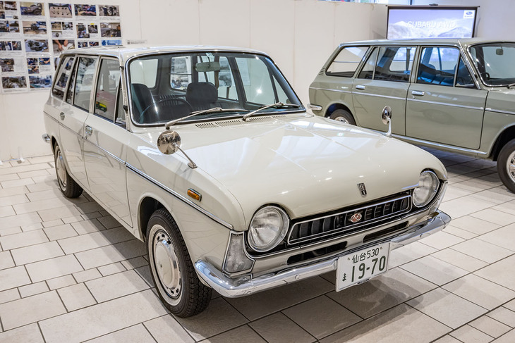 宮城スバルが1年以上をかけてレストアした1970年の「ff-1 1100バン」。スバルAWDシステムの原点となった宮城スバルの歴史を振り返るために、ff-1バンをレストアするという取り組みが宮城スバル全社を挙げて行われた。