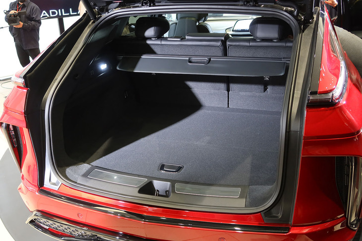 キャデラック・リリックV（ラゲッジルーム）