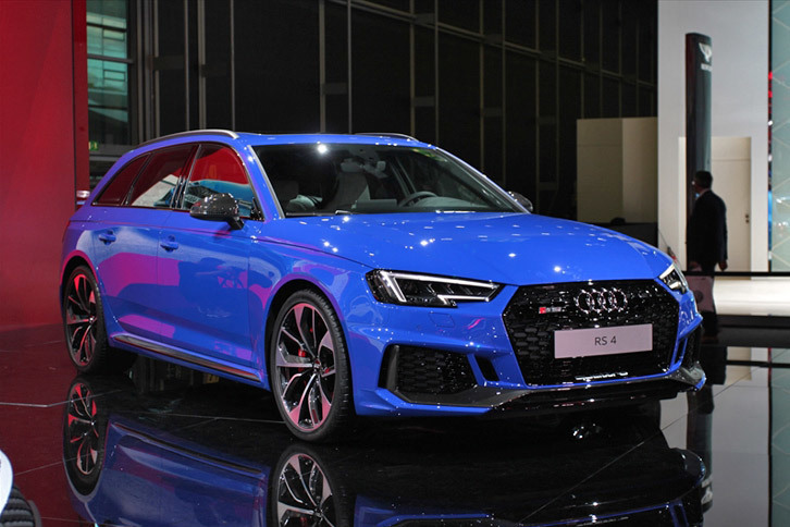 アウディRS 4アバント（エクステリア）