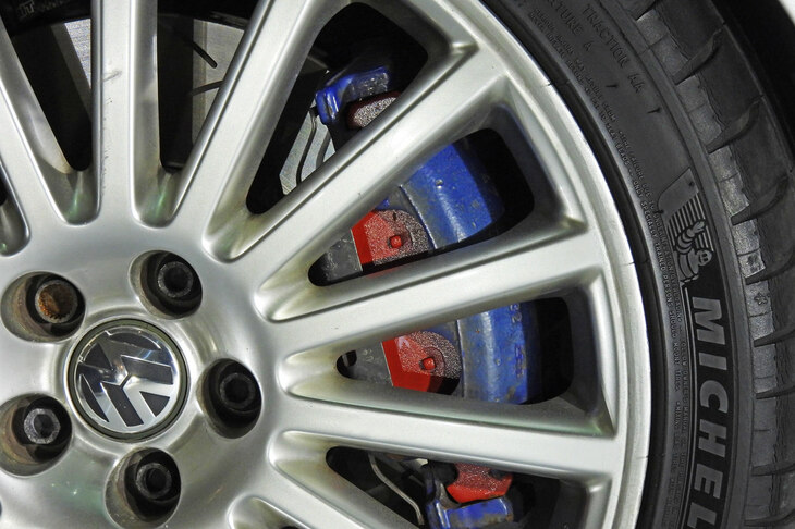 フォルクスワーゲン・ゴルフR32（2004年）