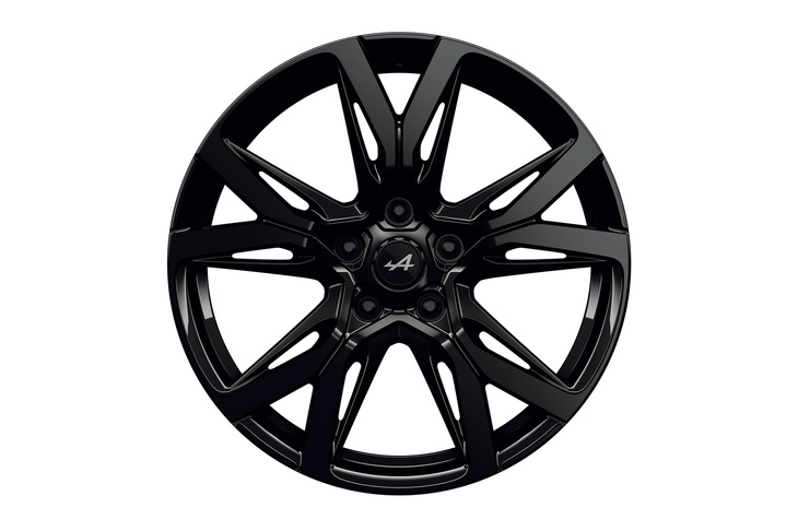 「アトリエアルピーヌ」にラインナップされるブリリアントブラックの「セラック」アロイホイール。価格は10万円。