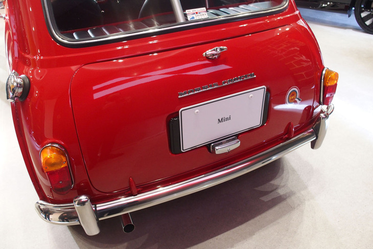 1964年のモンテカルロラリー仕様にカスタマイズされた「モーリスMiniクーパー」。