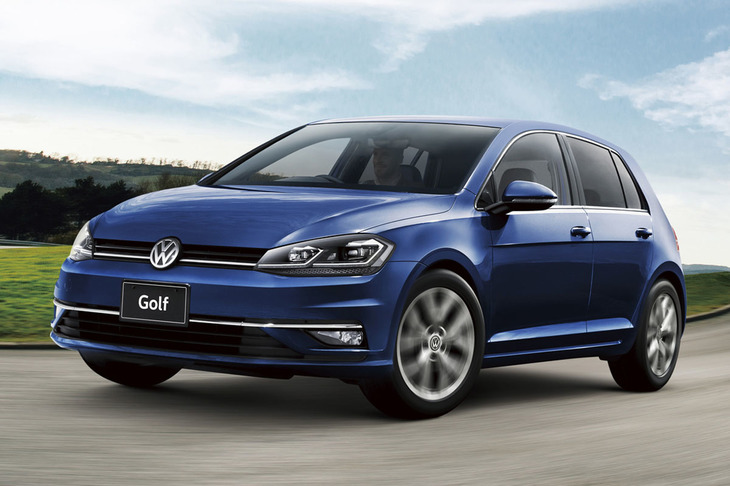 先代となったばかりの7代目「ゴルフ」。こちらも欧州から1年半以上遅れての国内発売だった。