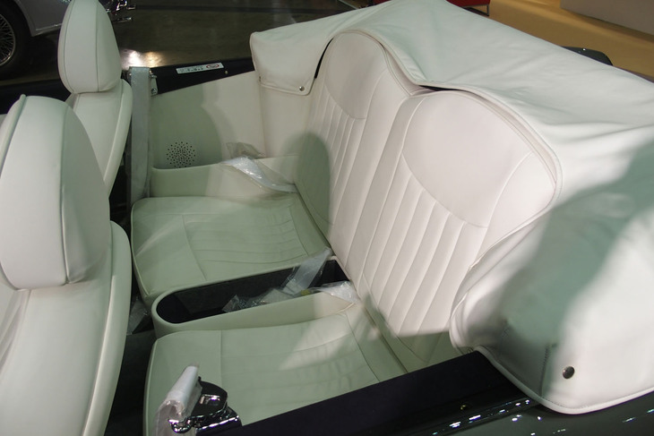 アルヴィス3リッター グラバー スーパーカブリオレ（コンティニュエーションモデル）