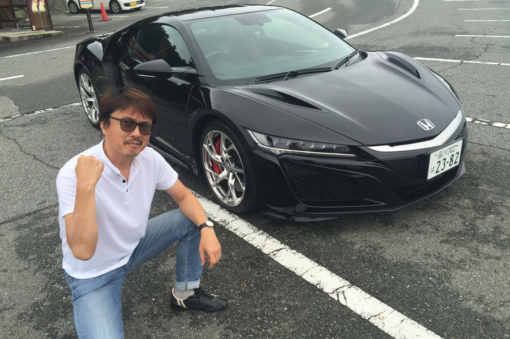 2016年8月に日本で発表された2代目「ホンダNSX」。当時、実に11年ぶりにその名が復活したのであった。米オハイオ州の「パフォーマンス・マニュファクチュアリング・センター」が車両の組み立てを担当し、北米ではアキュラブランドで販売されている。