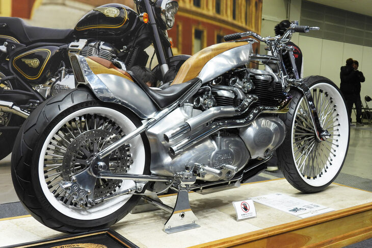 CUSTOM WORKS ZONの手になるカスタムバイク「VITA（ヴィタ）」。