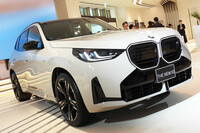 BMW X3 M50 xDrive／X3 20d xDrive Mスポーツ