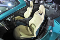 フェラーリが新型のオープンモデル「アマルフィ スパイダー」を日本初公開の画像