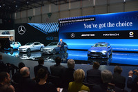 メルセデス・ベンツのプレスカンファレンスの様子。