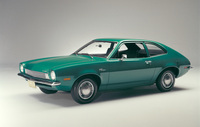 「フォード・ピント」
	日本やドイツの小型車に対抗するため、1970年に発売されたサブコンパクトカー。低価格で売れ行きは好調だったが、短期間で開発したうえにコストダウンを優先したために構造的な欠陥があることが発覚。1代で姿を消した。（写真＝Ford Motor Company）