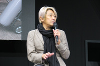 「フェアレディZ」に関する思い出を語る近藤監督。5代目にあたる“Z33”の「ロードスター」を所有していたが、ほとんど奥さんのクルマと化していたという。