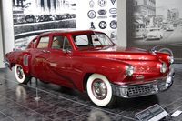 トヨタ博物館に収蔵される「タッカー'48」。生産台数わずかに51台という、貴重なクルマである。