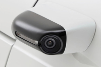 サイドカメラミラーシステムは天候に影響されにくい視界の提供と、Aピラーまわりの視野拡大を意図して採用された。