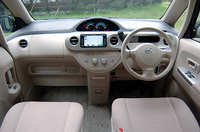 トヨタ・ポルテ150r（4AT）【ブリーフテスト】の画像