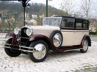 ©Automobiles Peugeot
「プジョー・ランドレー タイプ184」
コーチビルダーの「Labourdette」によるボディーを持つモデルで、1928年から29年にかけて生産された。6気筒80馬力のエンジンを持ち、内装はアールデコ様式に仕立てられている。