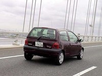 ルノー・トゥインゴ クイックシフト5（5MT−ATモード付き）【ブリーフテスト】の画像