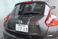 荷室の容量は251リッター。6：4分割のリアシートを倒せば、786リッター（＋床下44リッター）まで拡大できる。
写真をクリックすると、シートの倒れるさまが見られます