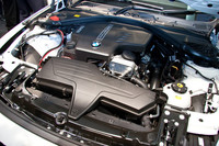 BMW、3シリーズのラインナップに320iを追加の画像