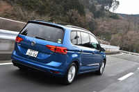 燃費は18.5km/リッターと、15.0km/リッターだった従来モデルから2割ほど改善されている（ともにJC08モード）。