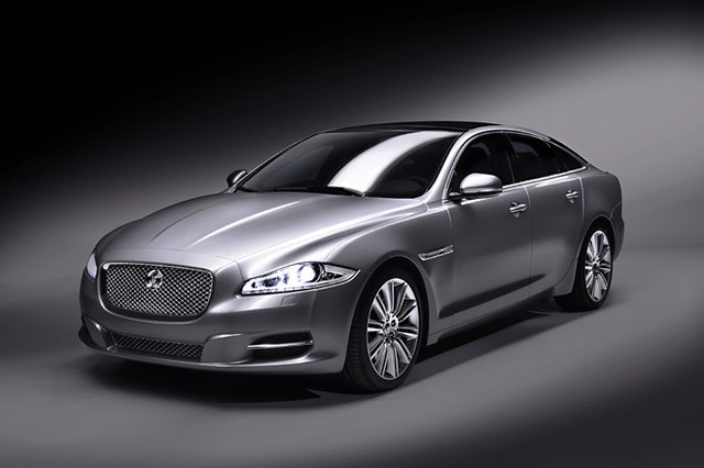 ジャガー　
コンピュータミシン ジャガー、新型「XJ」の受注開始 【ニュース】 - webCG