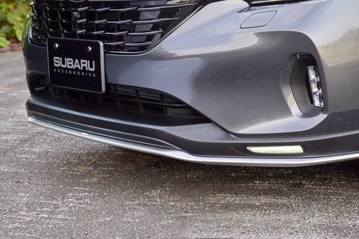 スバル・レヴォーグ レイバック用品装着車（フロントスポイラー）