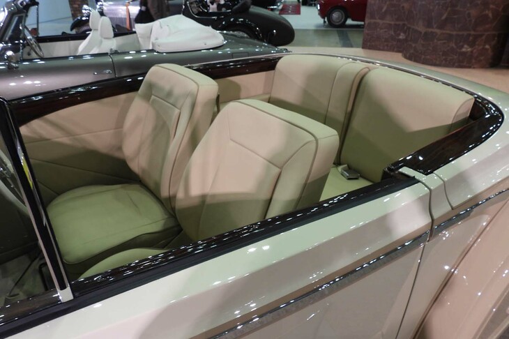 アルヴィス4.3リッター ランスフィールド コンシールド フード（コンティニュエーションモデル 2025年）