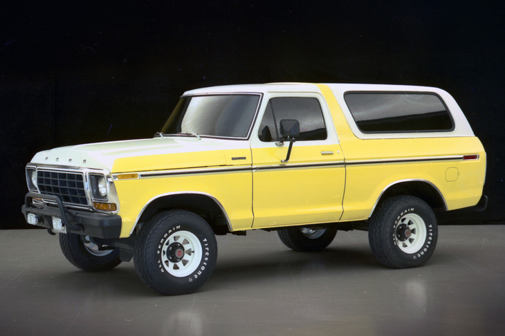 1978年にはピックアップトラック「F-100」とコンポーネンツを共用する2世代目に進化。初代のユーモラスな意匠は受け継がれなかった。