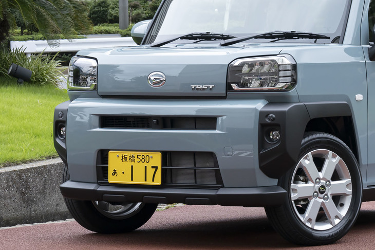 ダイハツの新型軽クロスオーバー「タフト」の試乗車は見慣れぬ「板橋」ナンバーばかりだった。
