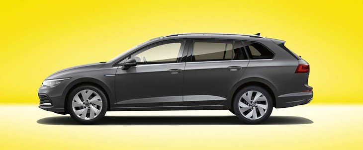 新型フォルクスワーゲン・ゴルフヴァリアント（ボディーカラー：ドルフィングレーメタリック）