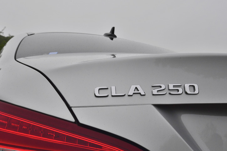 メルセデス・ベンツCLA250シュポルト 4MATIC