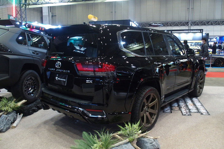 LANDCRUISER　LC300-SS WIDEBODY