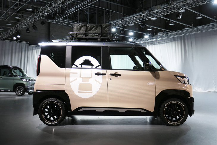 三菱デリカミニ × Coleman（サイド）