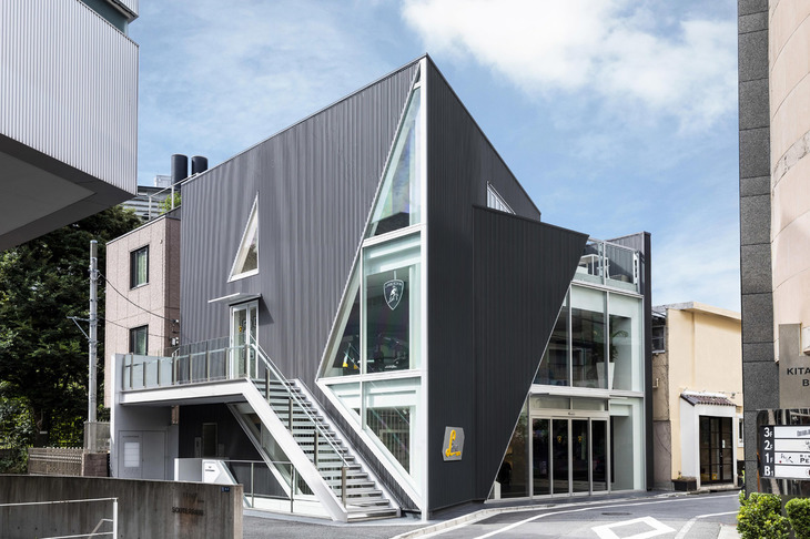 伊アウトモビリ・ランボルギーニが東京・六本木に開設したブランド体感スペース「THE LOUNGE TOKYO」。