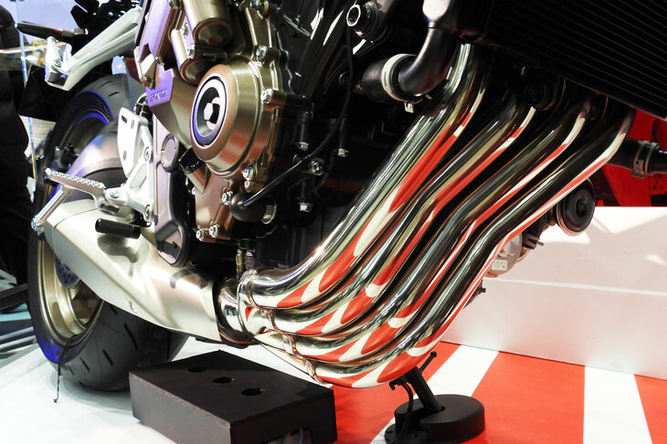 ホンダCB650R（「Honda E-Clutch」付き）