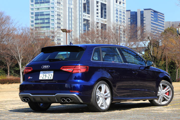 2017年1月にマイナーチェンジモデルの販売が開始された「アウディA3」。高性能版の「S3」も、エンジンの出力アップやトランスミッションの多段化といった改良を受けた。