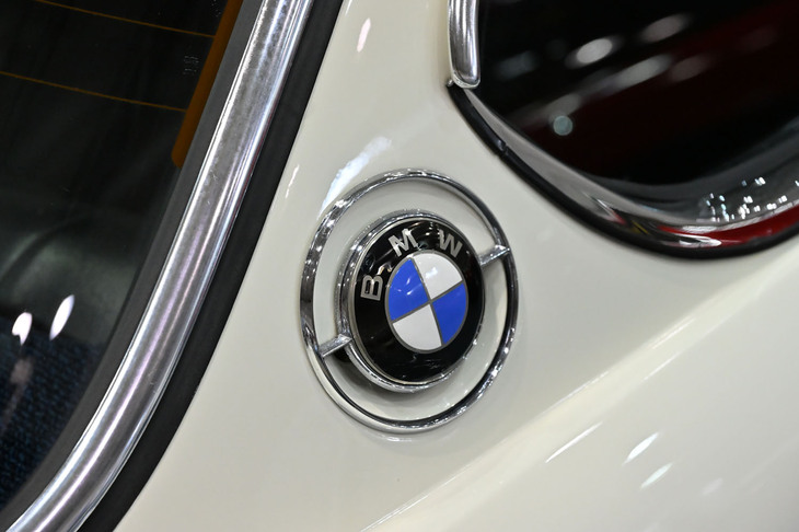 BMW 3.0CS（1972年）／WANNA DRIVE