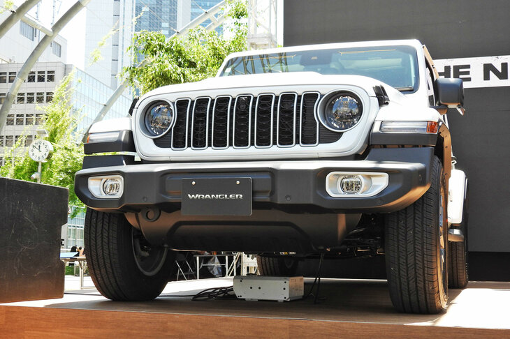 ジープ・ラングラー アンリミテッド サハラ（エクステリア）