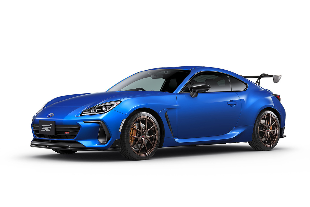 スバルBRZ STI SportタイプRA」登場 500万円～の価格妥当性を探る - webCG