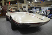 モーターボートをも想起させる「A112ランナバウト」のシャープなエクステリアデザインは、マルチェロ・ガンディーニ氏が手がけた。後の「ランチア・ストラトスHF」にもつながるフォルムである。