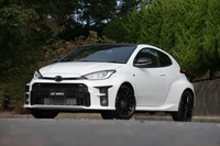 専用の3ドアボディーをまとう「トヨタGRヤリス」。全長3995mmはノーマルの「ヤリス」よりも55mm長い。