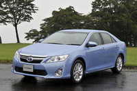 トヨタ・カムリ