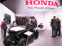 ホンダブースでは、モビリティーにまつわる技術に加え、ロボティクス関連の展示が注目を集めていた。