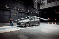 風洞実験の様子。