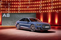 「アウディA8」のフェイスリフトモデル登場　ライトグラフィックを刷新の画像