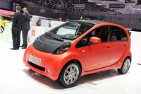 リンスピードによるチューンド「i-MiEV」。