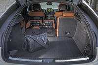 「GLEクーペ」のラゲッジルーム容量は650～1720リッター（VDA方式）。