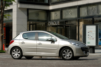 プジョー207Cielo レザー(FF/4AT)【ブリーフテスト】の画像