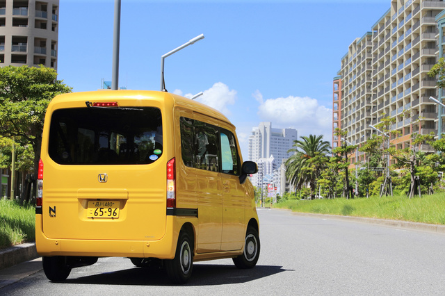 dinh van インプレッション ホワイトゴールド 試乗車・展示車 - Honda Cars 西大阪 岸里店